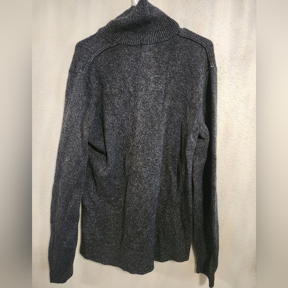 American Eagle Mens Sweater Size Medium - Picture 6 of 6